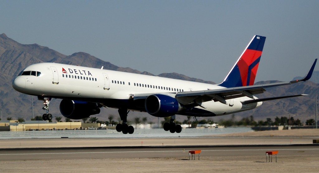 Delta Air Lines, Inc. (NYSE:DAL)