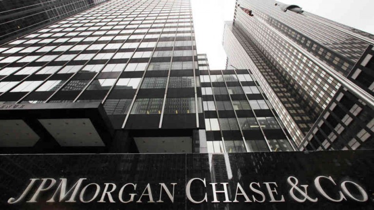 JPMorgan Chase & Co. (NYSE:JPM) Settles Lehman Brothers Estate Dispute