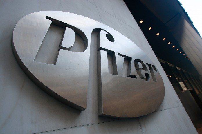 Pfizer Inc (NYSE:PFE)