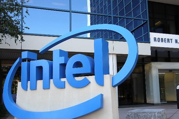 Intel Corporation (NASDAQ:INTC) To Divest From Venture Capital Assets