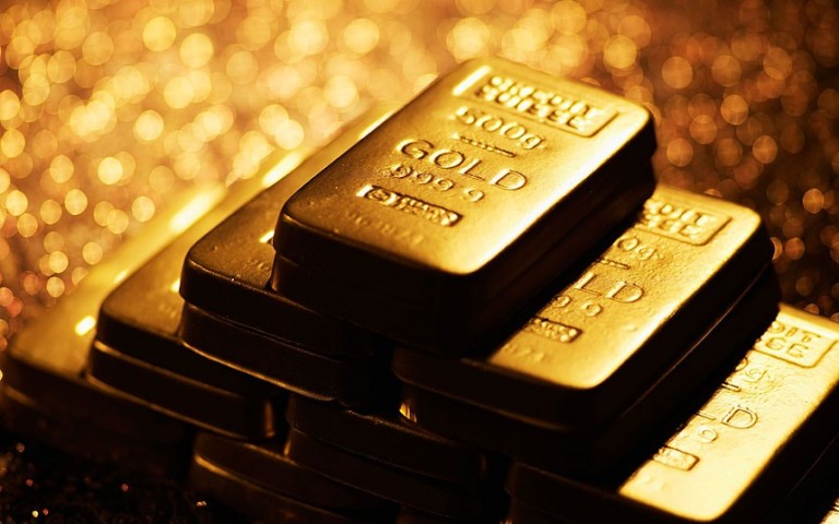 Here is what is happening with Oil, Gold And SPDR Gold Trust (ETF) (NYSEARCA:GLD) Trading