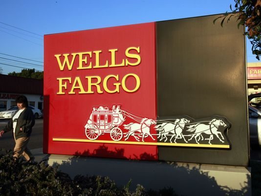 Wells Fargo & Co (NYSE:WFC) Feels Pain of Turmoil in Energy Sector