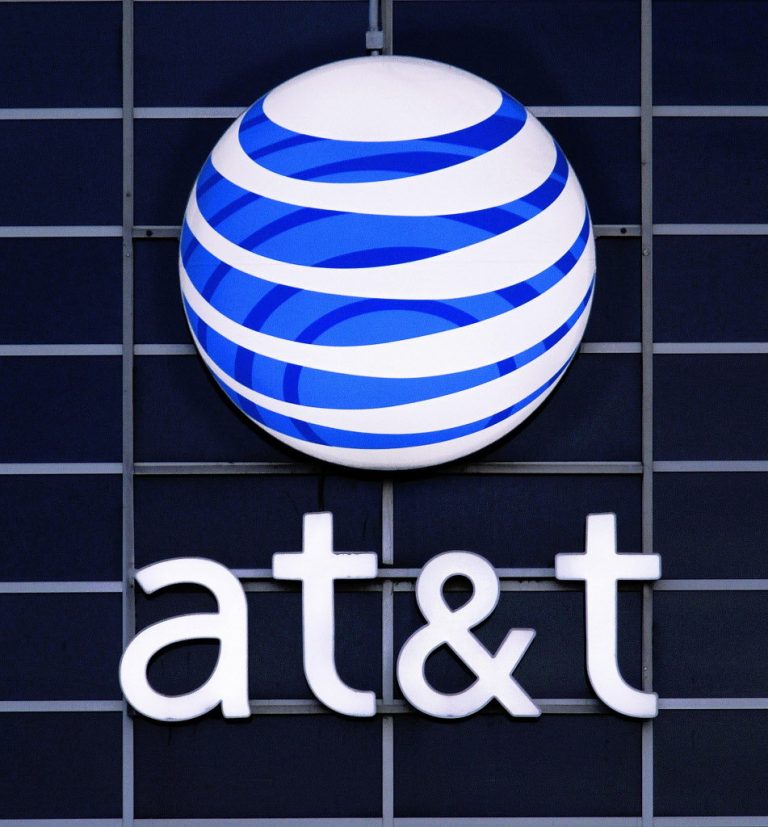 AT&T Inc. (NYSE:T) boasts $350 million investment in Minnesota