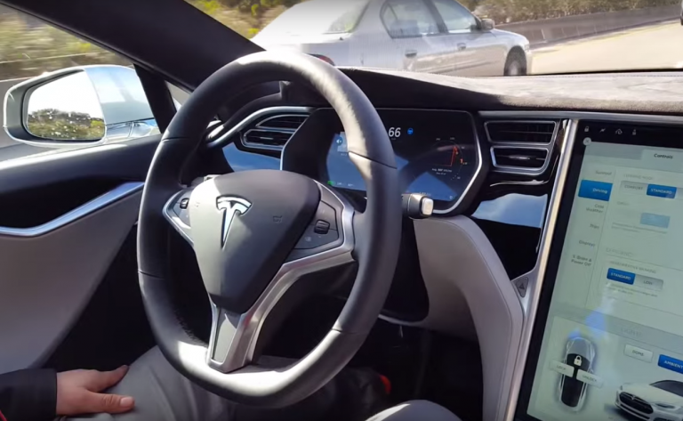 Tesla Motors Inc (TSLA) Autopilot Incidents Won’t Hinder Development