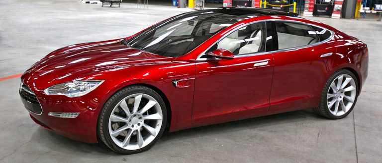 Tesla Inc (NASDAQ:TSLA) At A New Level After Model S Clinches Top Spot In Its Class