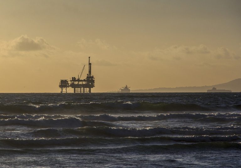 Hurricane Energy PLC (LON:HUR) Finds UK’s Largest Undeveloped Oil Field