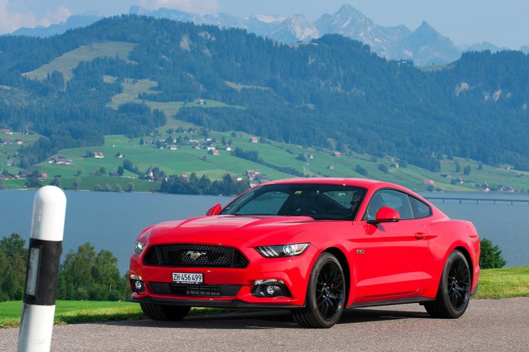 Ford Motor Company (NYSE:F): Mustang was Best-Selling Sports Car in 2016